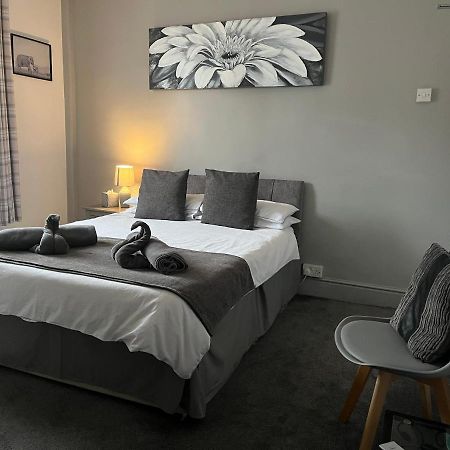 The Swan Hotel Кингтон Экстерьер фото